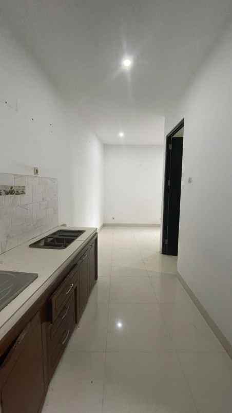 dijual rumah jl cilangkap baru pd