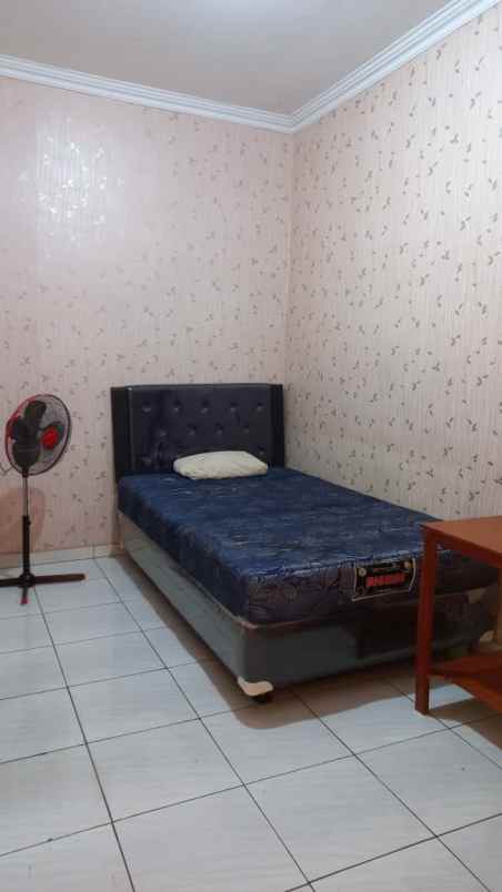 dijual rumah jl mastrip gg jeruk lemon