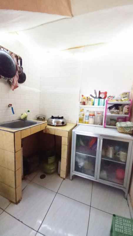 dijual rumah jl mastrip gg jeruk lemon