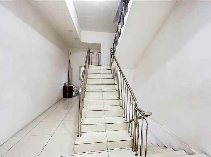 dijual rumah jl mayor salim batubara 20