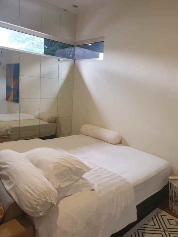 dijual rumah jl merpati sawah baru