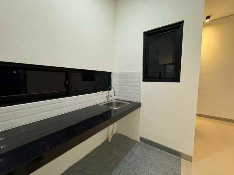 dijual rumah jl pedurenan bekasi kota