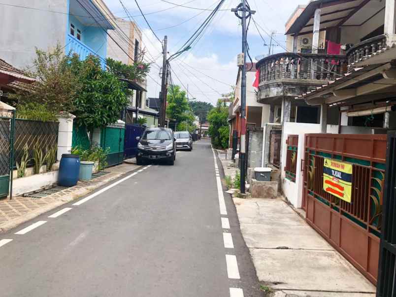 dijual rumah jl pondok kelapa duren