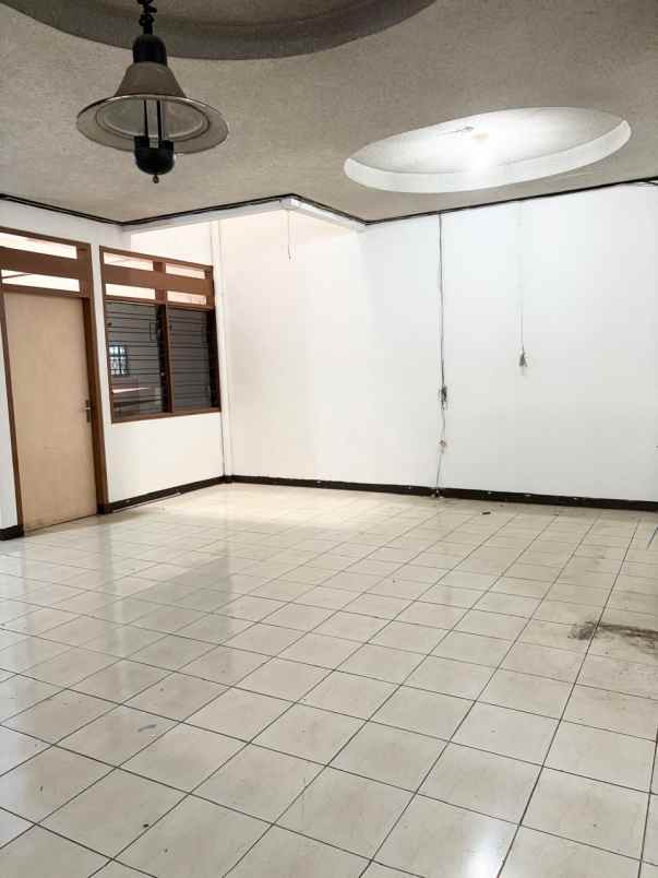 dijual rumah jl pondok kelapa duren