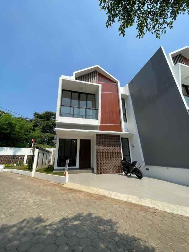 dijual rumah jl raya gandul kecamatan