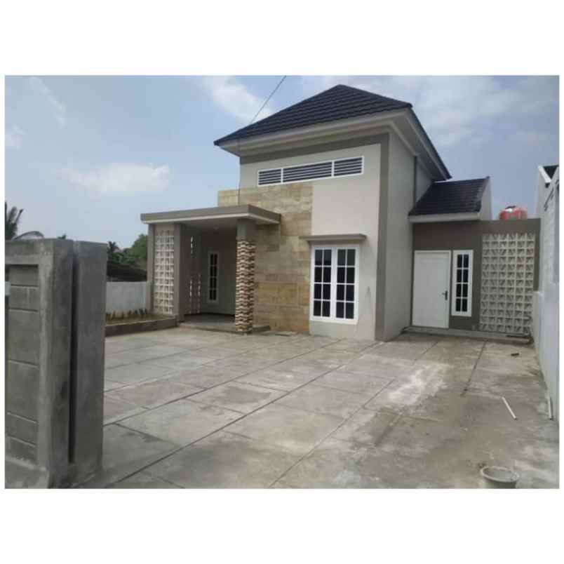 dijual rumah jl semarak 3 bentiring