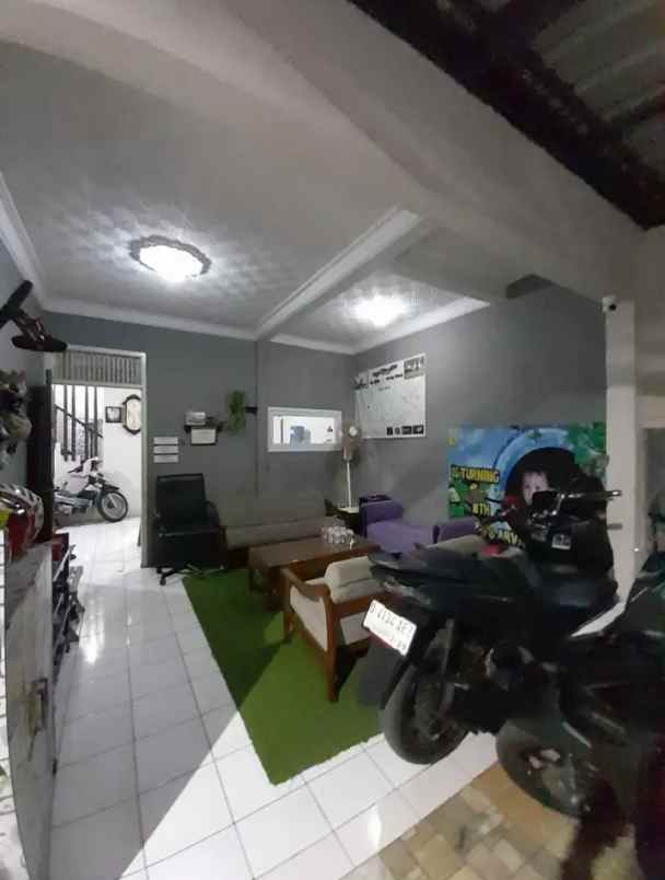 dijual rumah jl setrawangi antapani bandung