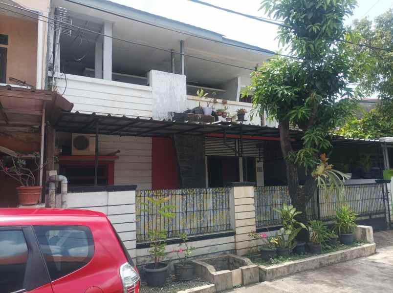 dijual rumah jl taman cikunir jaka