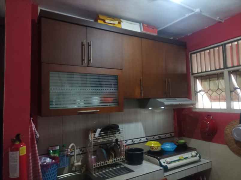 dijual rumah jl taman cikunir jaka