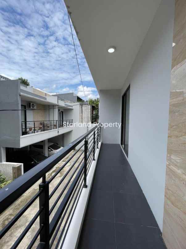 dijual rumah jln raya puskesmas