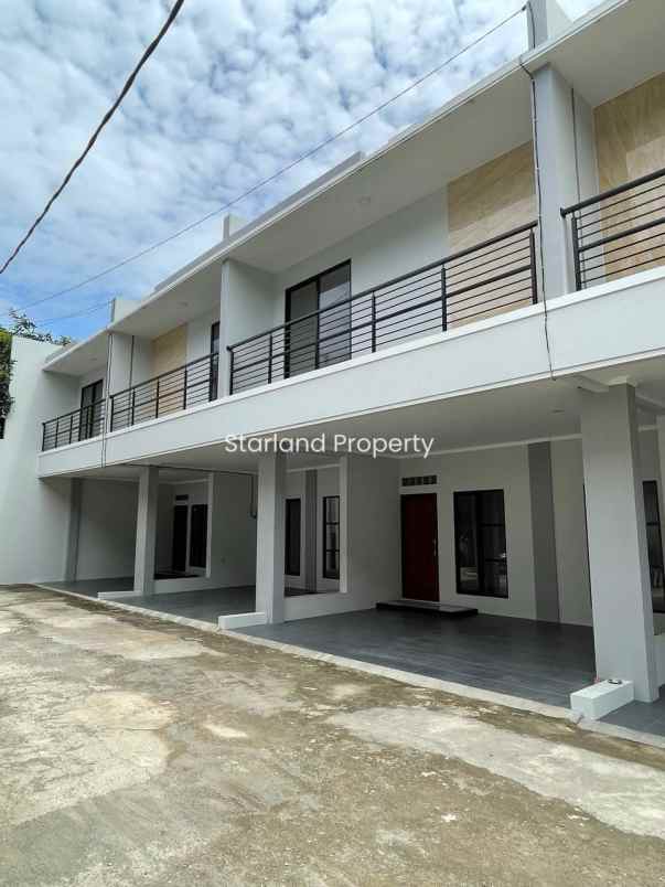 dijual rumah jln raya puskesmas