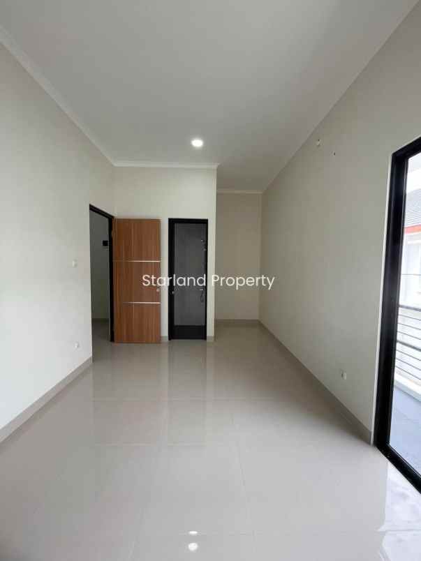 dijual rumah jln raya puskesmas