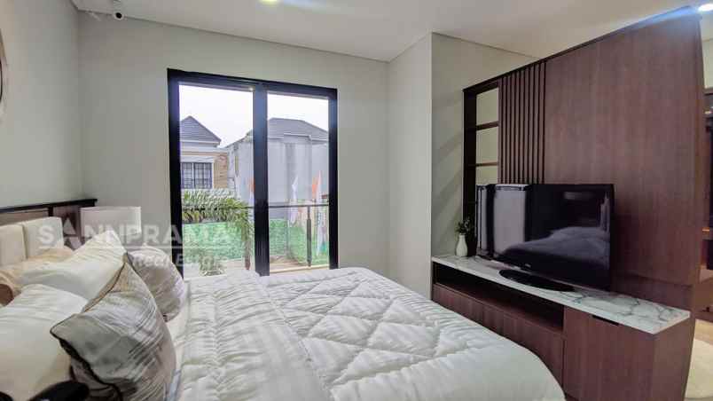 dijual rumah jurang mangu barat