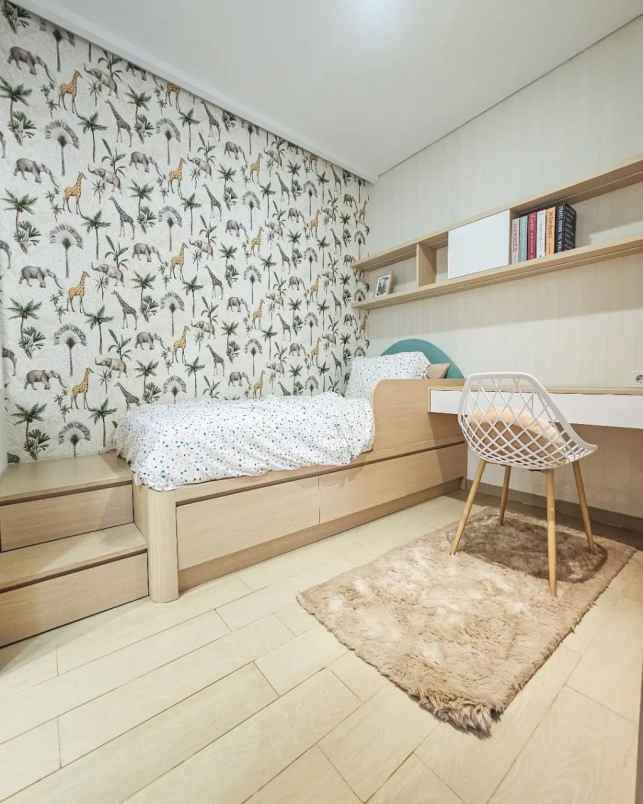 dijual rumah jurang mangu barat