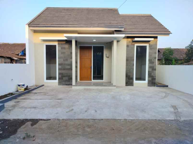 dijual rumah kalasan sleman yogyakarta