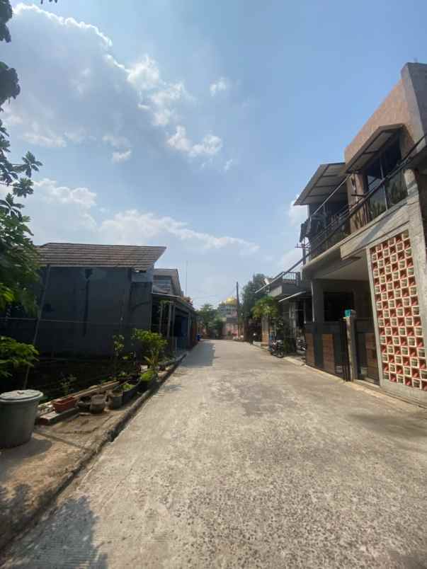 dijual rumah kalimulya cilodong depok