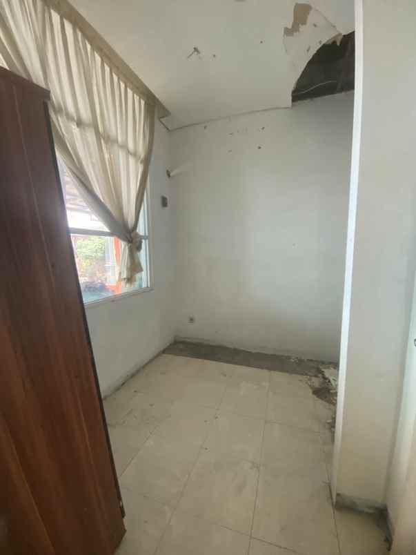 dijual rumah kalimulya cilodong depok