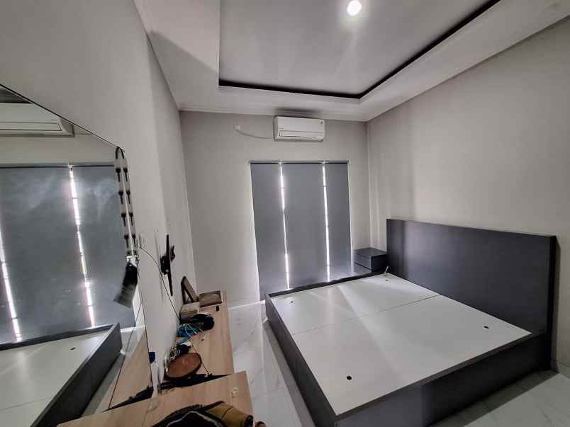 dijual rumah karya bakti tanah baru