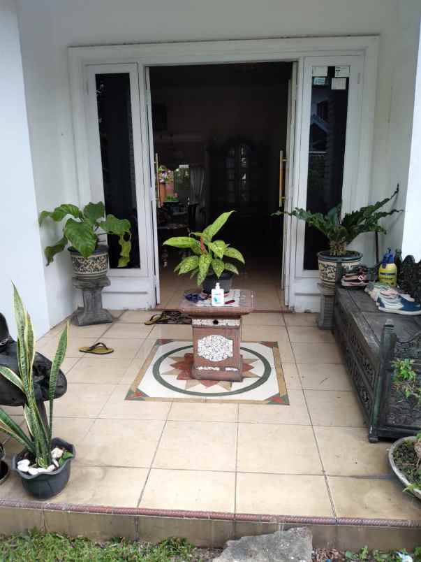 dijual rumah kelapa dua kelapa dua