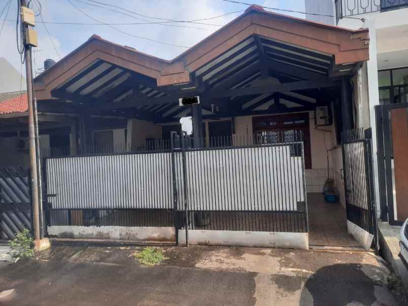 dijual rumah kelapa gading