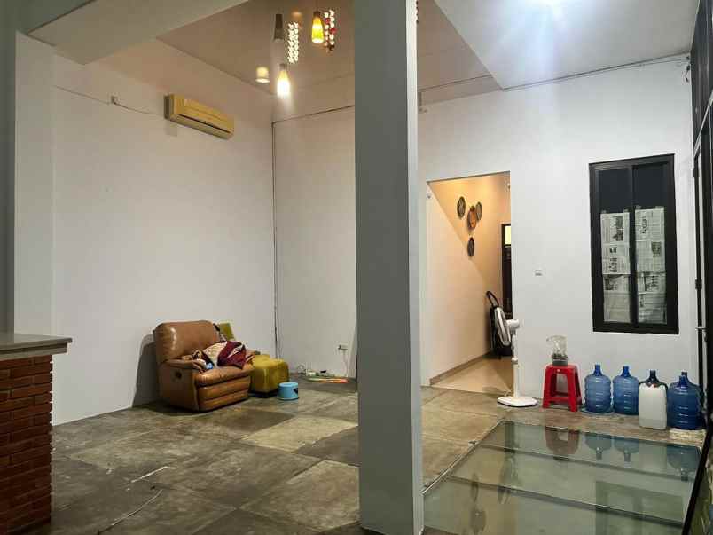 dijual rumah kelapa gading