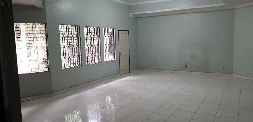 dijual rumah kemang pratama regency