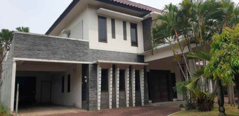 dijual rumah kemang pratama regency