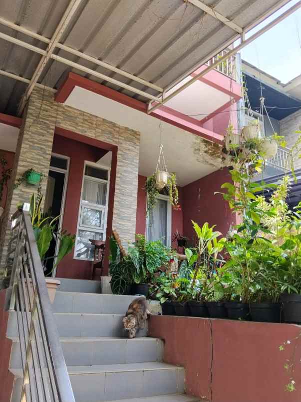 dijual rumah kolonel masturi