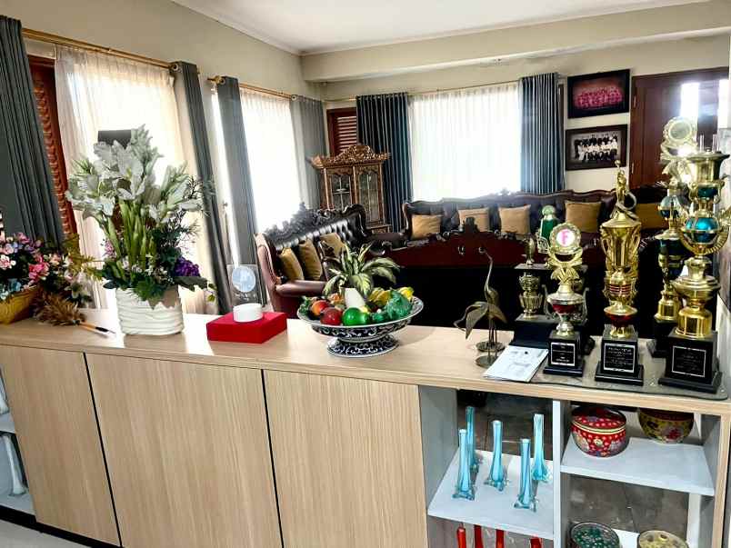 dijual rumah komplek cipta graha gunung