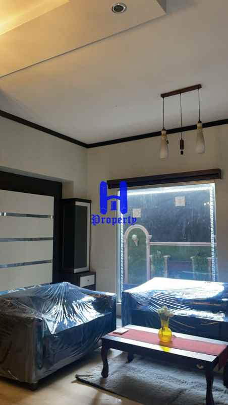 dijual rumah komplek citra wisata jalan