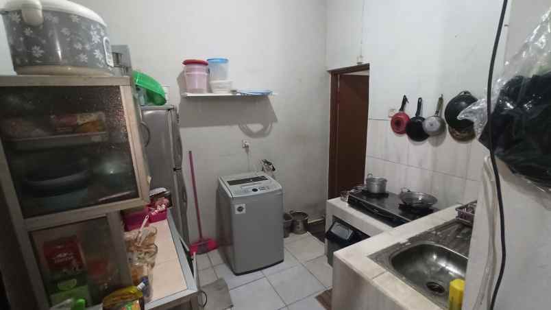 dijual rumah komplek graha pelangi elok