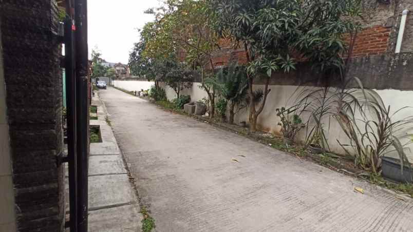 dijual rumah komplek graha pelangi elok