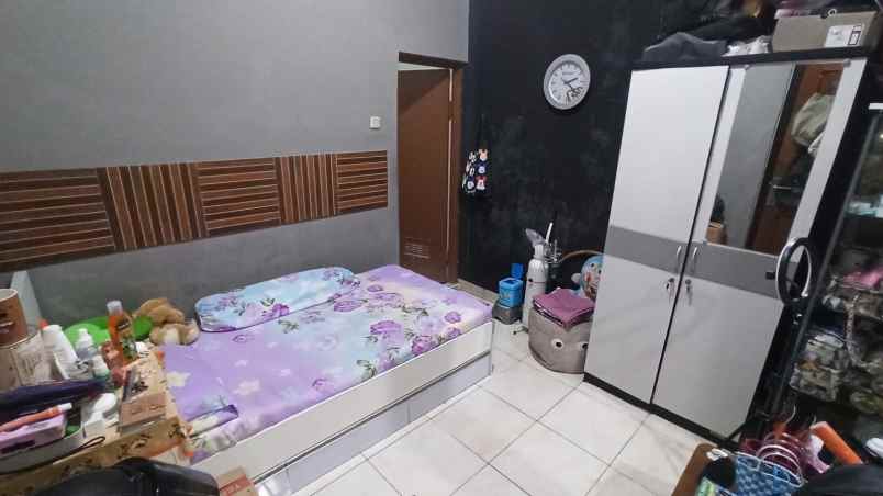dijual rumah komplek graha pelangi elok