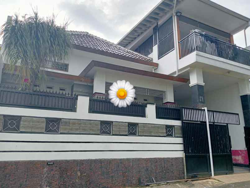 dijual rumah komplek stie ypkp pasir