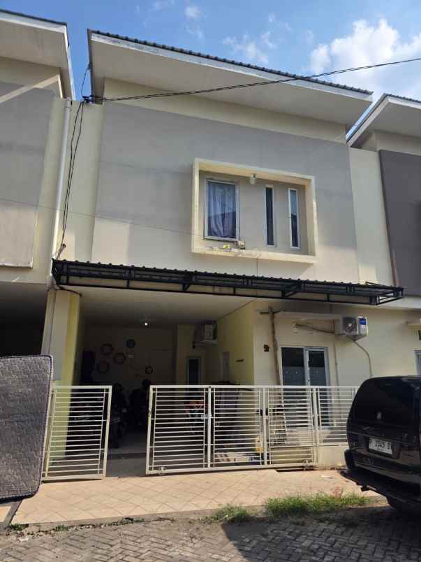 dijual rumah kost daerah suhat dekat kampus ub