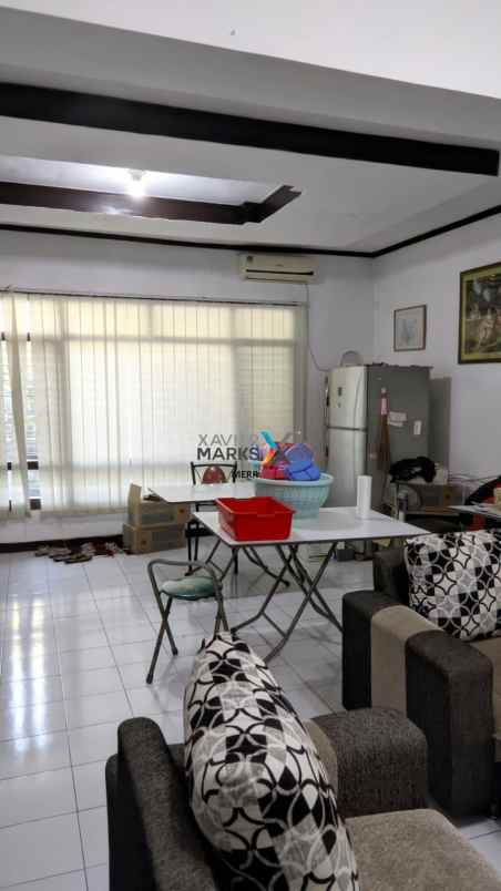 dijual rumah krembangan