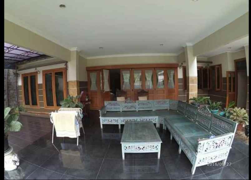 dijual rumah lapangan tembak