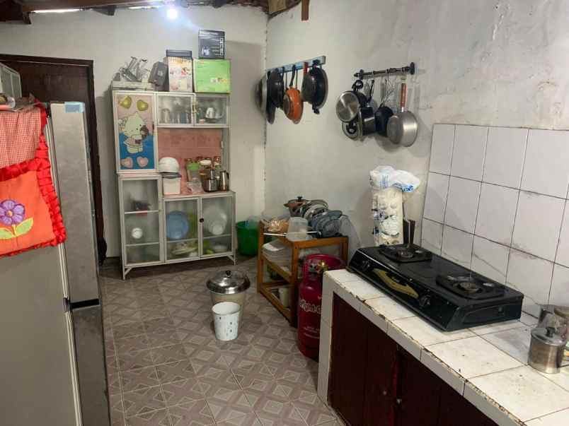 dijual rumah lokasi kebayoran lama jl praja
