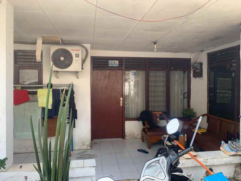 dijual rumah lokasi kebayoran lama jl praja