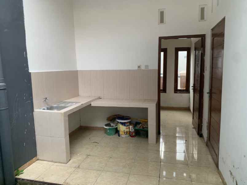 dijual rumah malangrejo wedomartani kec