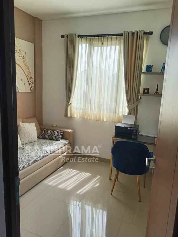 dijual rumah mustikasari