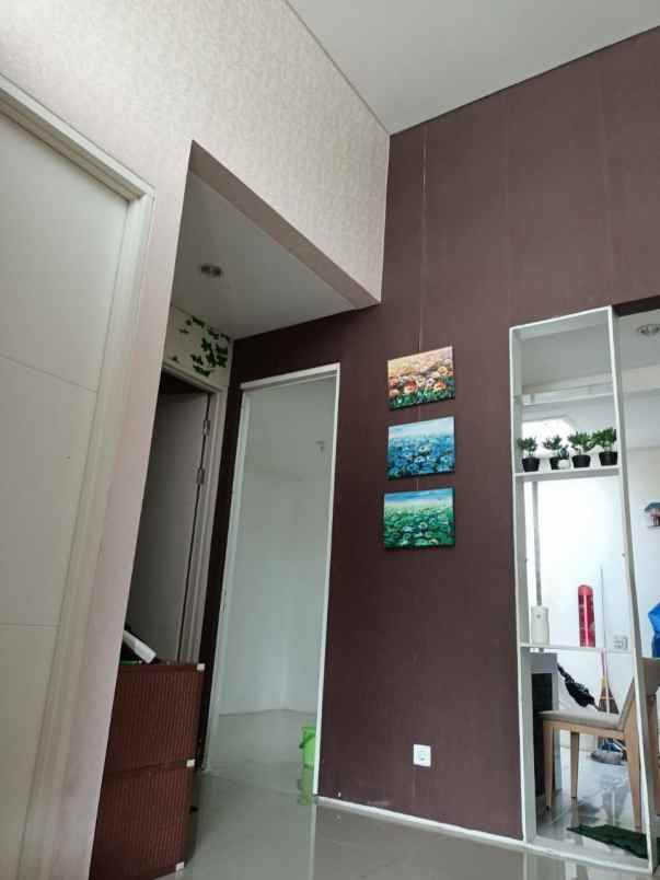 dijual rumah northwest park