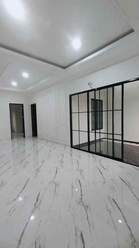 dijual rumah nusaloka bsd city
