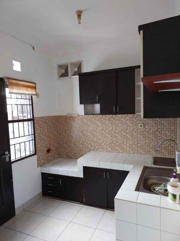 dijual rumah padasuka estate bandung