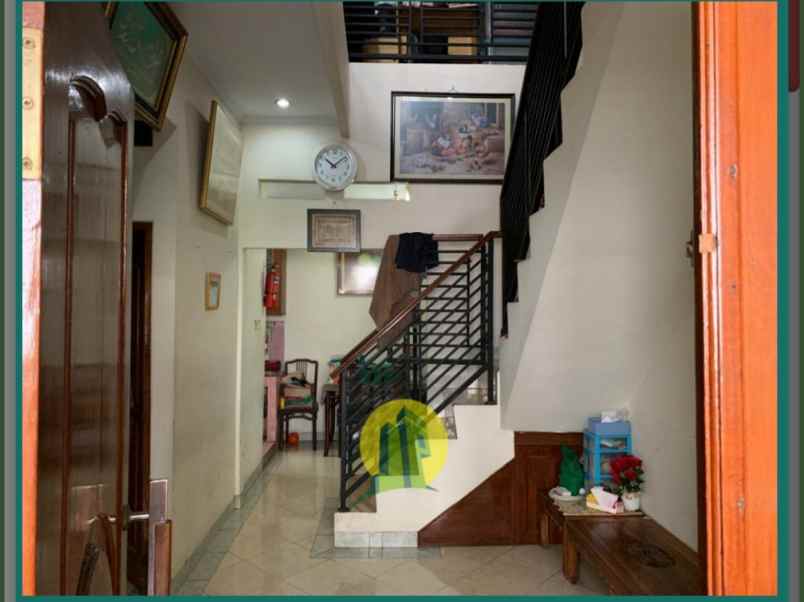 dijual rumah paninggilan