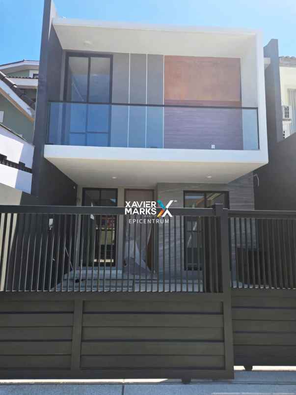 dijual rumah pantai mentari