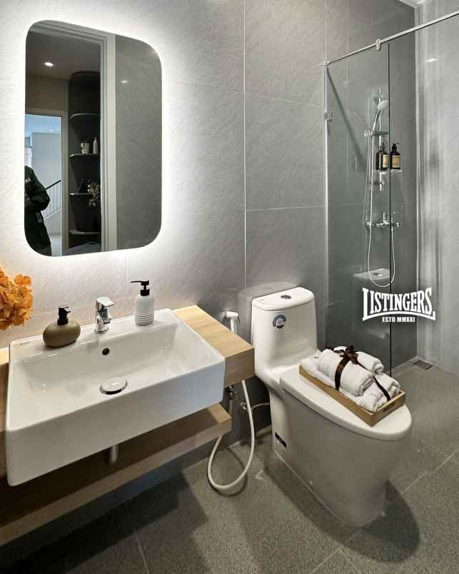 dijual rumah parigi baru kec pd aren