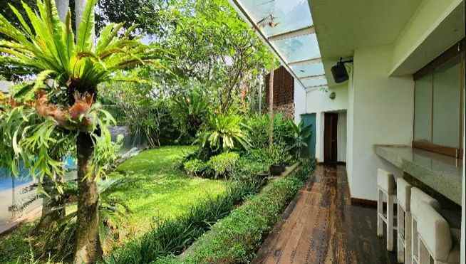 dijual rumah pasar minggu