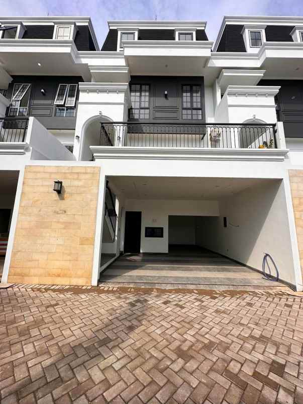 dijual rumah pejaten
