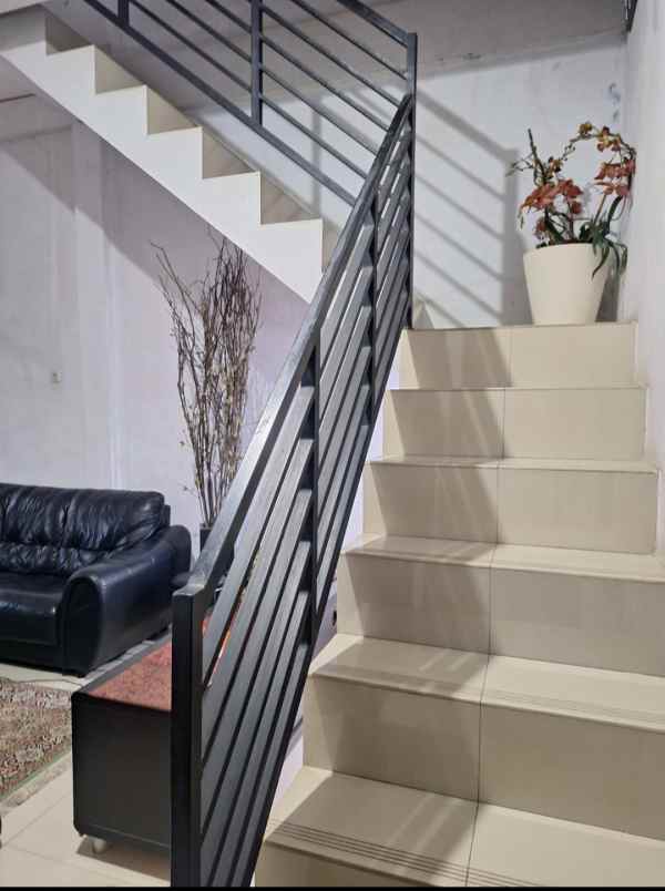 dijual rumah permata legenda mustika